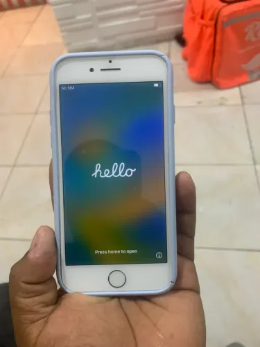iPhone 8