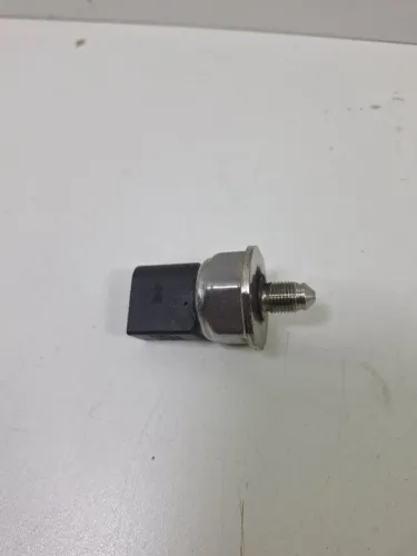 Sensor Pressão Combustível Jetta Gli 2.0 2024