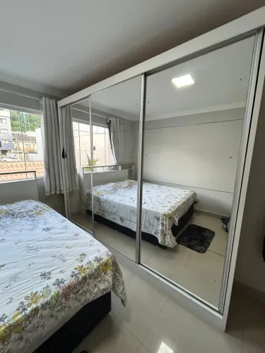 Guarda Roupa Casal Com Espelho