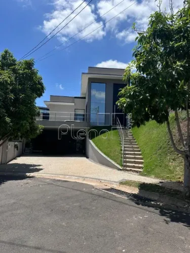Sobrado à venda em Valinhos, Jardim São Marcos, com 3 suítes, com 200 m²