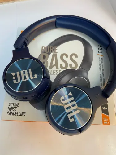 Fone de ouvido Headphone sem Fio Pure Bass 520 jbl azul an2