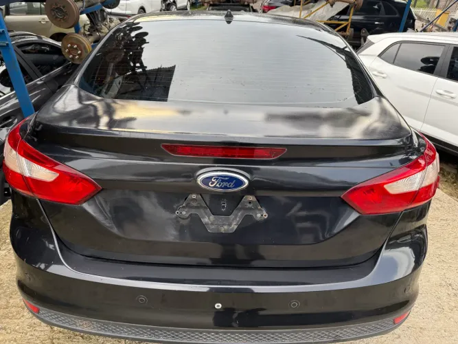 Tampa Traseira Ford Focus 2015 - Rs Auto Peças 
