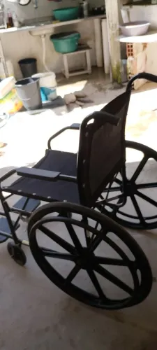 Cadeira de rodas em ótimo estado 