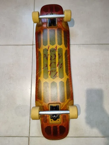 Longboard Landyachtz COMPLETO
