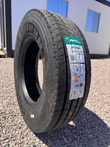 PNEU PARA CAMINHÃO E MICRO ÔNIBUS 235 18 LONAS LISO NOVO BANDA LARGA
