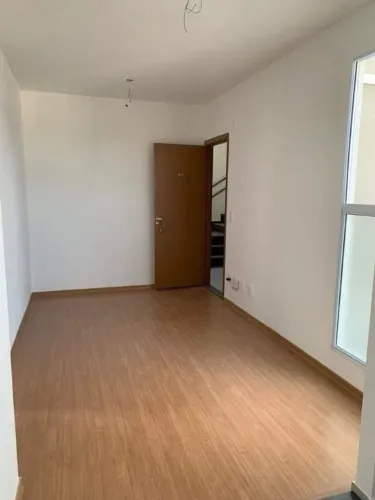 Apartamento à venda no Residencial Solar do Vale, em Sorocaba-SP.