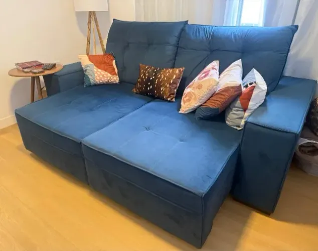 VENDO sofá retrátil e reclinável