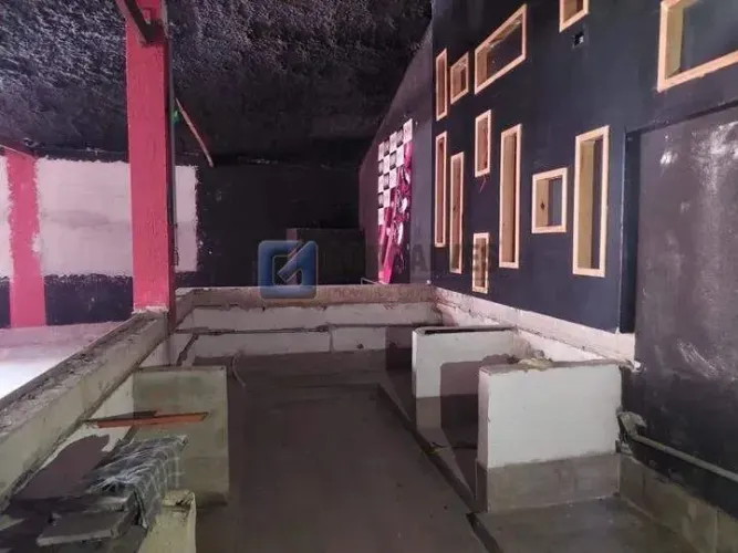 Salão Comercial à Venda em Jardim do Mar, SBC - 337,81 m² | 2 Banheiros