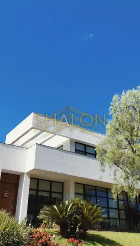 Mansão Exclusiva com 760m² e 4 Suítes na Av. República Argentina Foz do Iguaçu