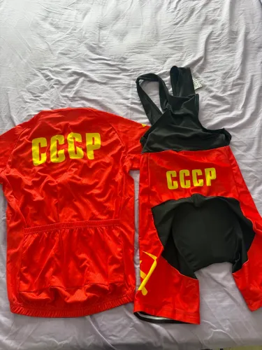 Roupa ciclismo Coreia, Angola e União soviética