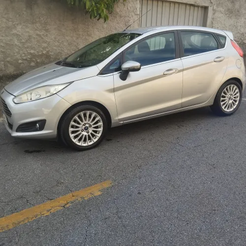 Ford Fiesta Tit./tit.plus 1.6 16V Flex Aut. 2014
