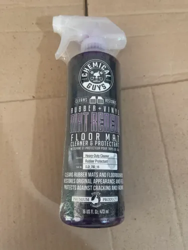 Limpador e Protetor de Borracha, Vinil e Carpetes Chemical Guys Mat ReNew (Novo)?
