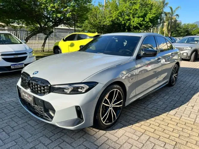 BMW 330E M Sport 2.0 Turbo Híbrido AU 2023