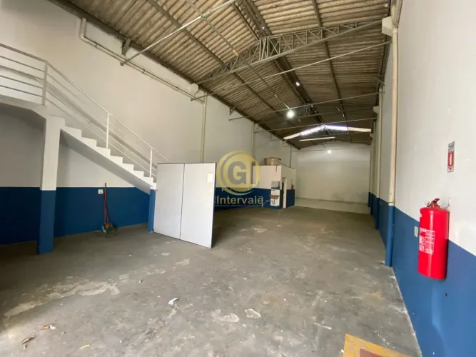 Galpão Comercial para Locação em Jacareí-SP - Jardim Altos de Santana II 196m² - Ideal par