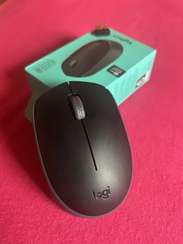 Mouse sem fio Logitech M170 Wireless 2,4 GHz ? praticamente novo