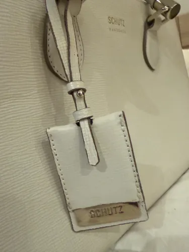 Bolsa shutz modelo Lorena