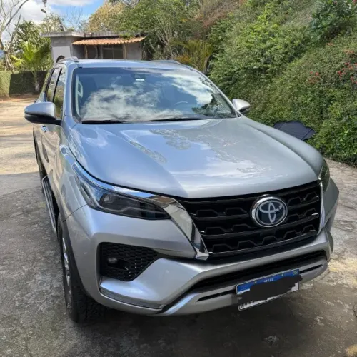 Toyota Hilux SW4 SRX 4X4 2.8 TDI 16V Dies. Aut. 2021