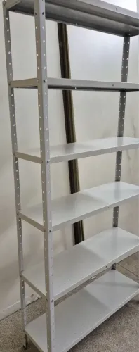 Prateleira aço galvanizado pouco usada