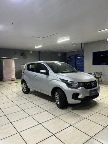 Fiat Mobi Like 1.0 Fire Flex 5P. 2024