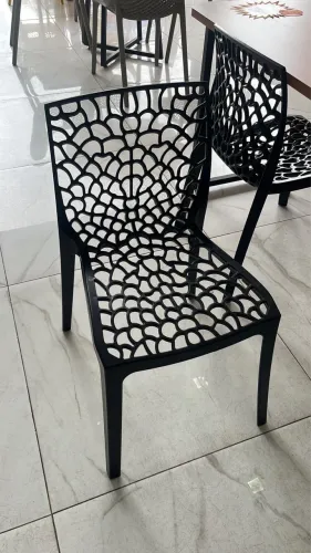 Cadeira gruvyer preta coral
