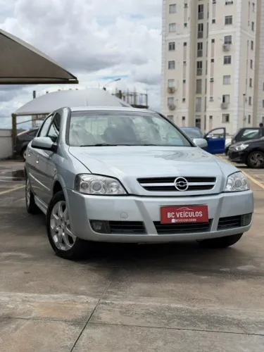 Chevrolet Astra Sed. Advant. 2.0 8V MPFI Flexp. 4P 2011