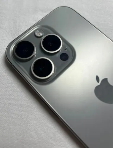 iPhone 15 pro 