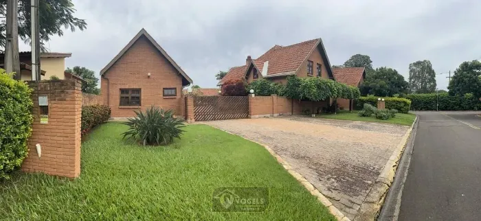CASA À VENDA NO CONDOMÍNIO VILLA DE HOLANDA CONFORTO E SOFISTICAÇÃO EM HOLAMBRA/SP