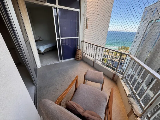Apartamento em Residencial com Vista Mar na Lúcio Costa