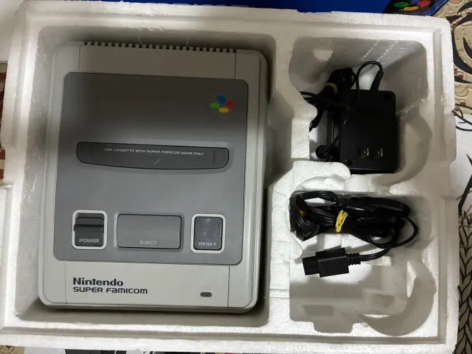 Nintendo Super Famicom Original Completo na Caixa - Japonês - Excelente Estado