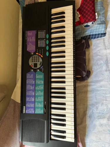 Teclado Yamaha PSR-185 Elétrico