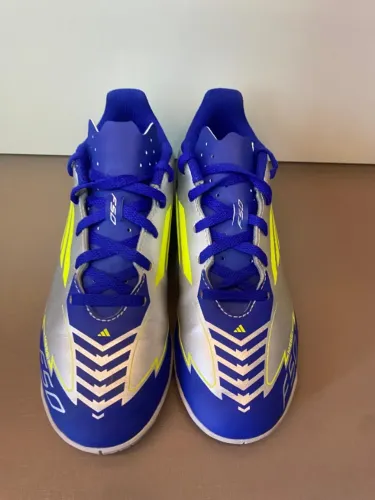 Chuteira adidas Messi F50 Club Futsal Infantil - Tamanho 33