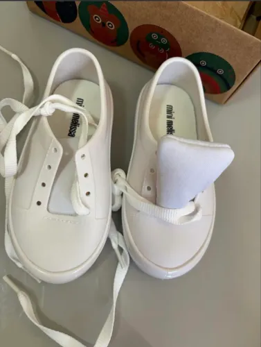 tênis mini melissa branco 22 novo