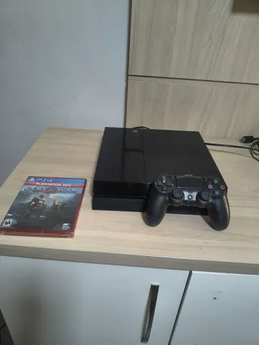 Ps4 FAT + god of war lacrado
