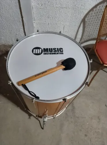Surdo 18x60 madeira