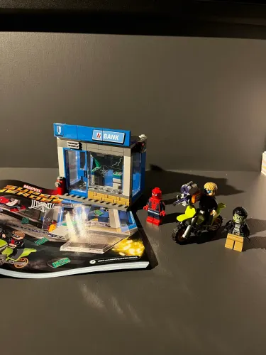 Lego Homem Aranha De volta ao lar