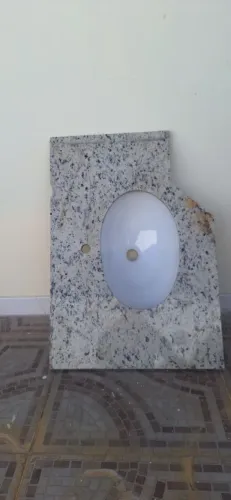 Vendo pia de mármore e Cuba de louça 