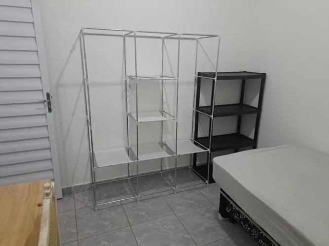 QUARTO MOBILIADO PARA HOMENS (UFRPE, UFPE, UPE) 