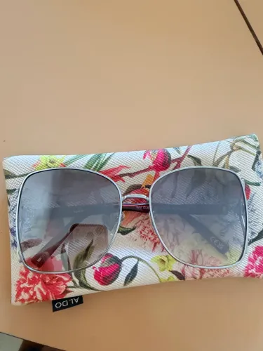 Óculos de Sol Tommy Hilfiger Original - Pouquíssimo Usado