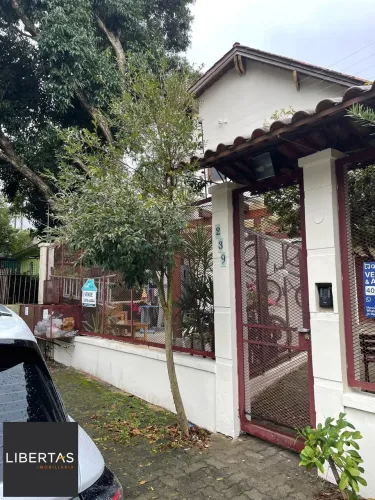 CASA EM CONDOMÍNIO FECHADO NO IPANEMA COM 2 DORMITORIOS 3 BANHEIROS