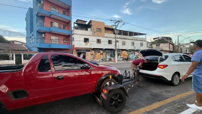 Reboque 24 horas, carro , moto 