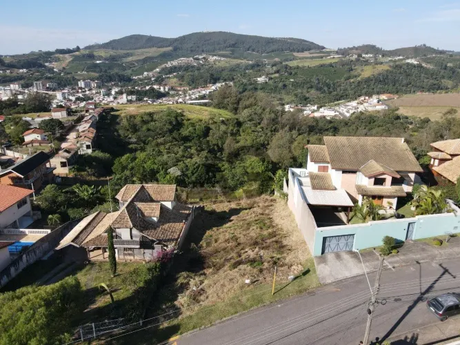 Terreno | vista panorâmica | próximo ao centro
