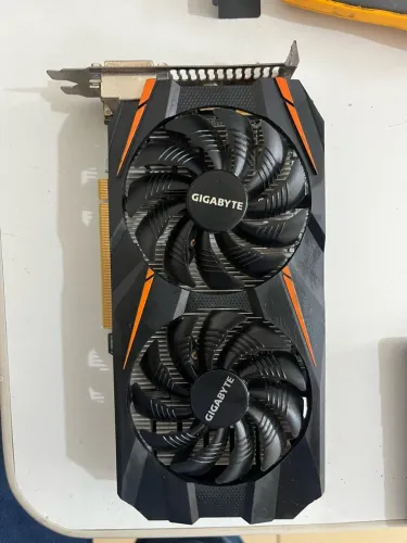 GTX 1060 5Gb gigabyte