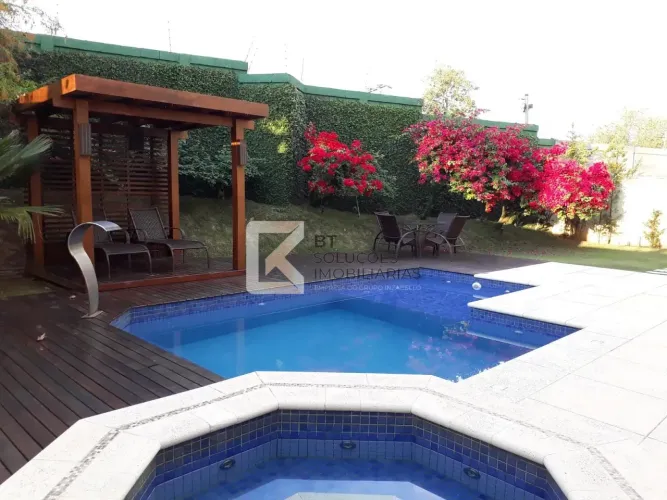 Casa de alto padrão com 5 suítes, piscina para venda e locação no Jardim Vila Paradiso In