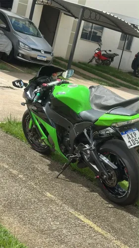 Vendo Ninja ZX10r 2012 de garagem!