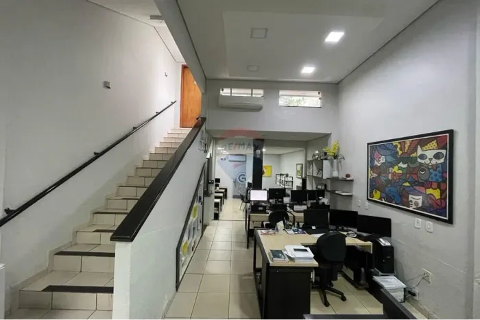 Prédio comercial à venda, com 175m² proximo ao fórum em Cacoal/Rondonia por R$ 700.000,00