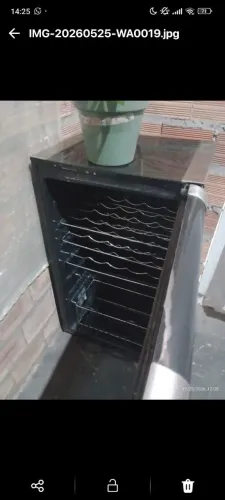 Vendo uma adega Eletrolux