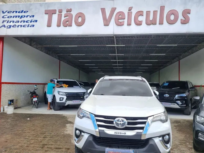 Toyota Hilux SW4 SRX 4X4 4.0 V6 24V Aut. 2017