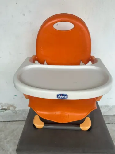 Cadeira alimentação chicco