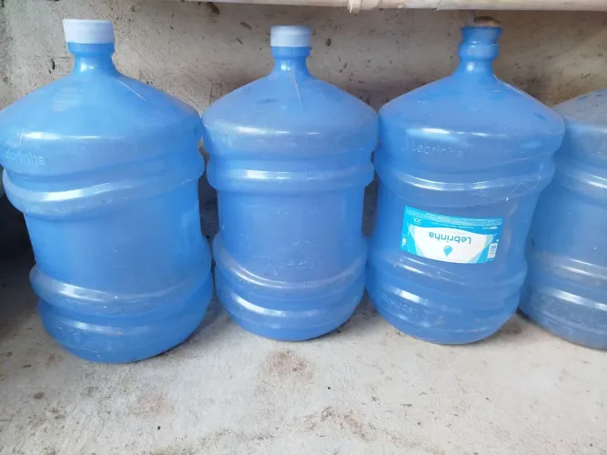 Garrafão galão vazio $20 Cada