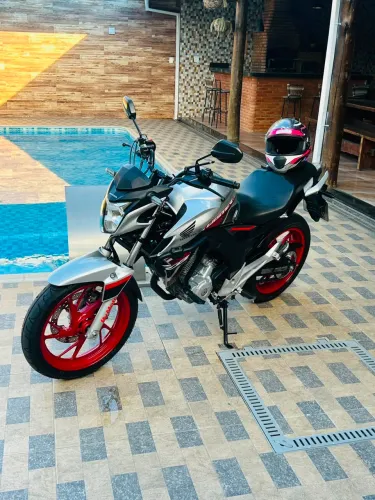 Aceito trocar 300 F